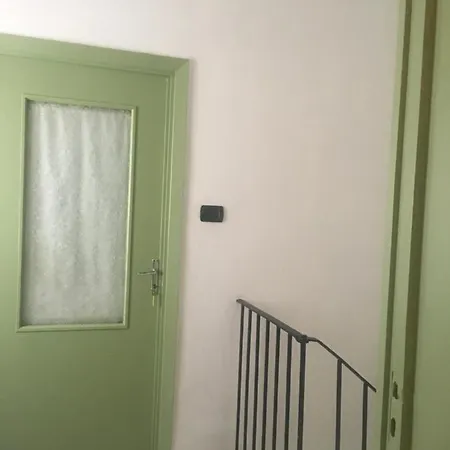 לינה וארוחת בוקר Del Corso סורסו