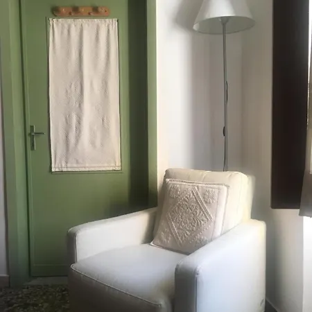 לינה וארוחת בוקר Del Corso סורסו