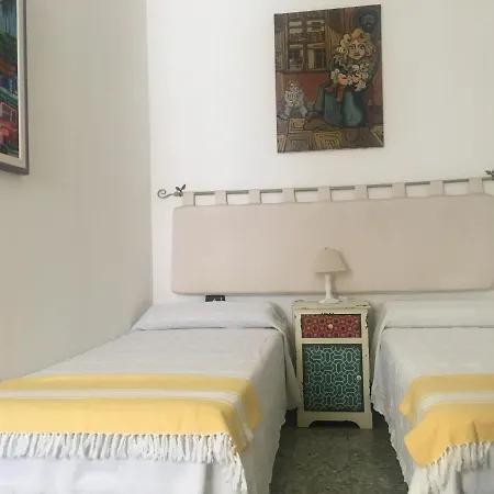 לינה וארוחת בוקר Del Corso סורסו